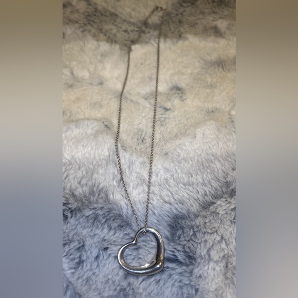 Tiffany & Co./Elsa Peretti Open Heart Necklace (Large)